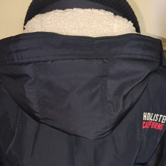 Hollister Navy Ski Ladies Jacket with High Collar - Picture 9 of 10